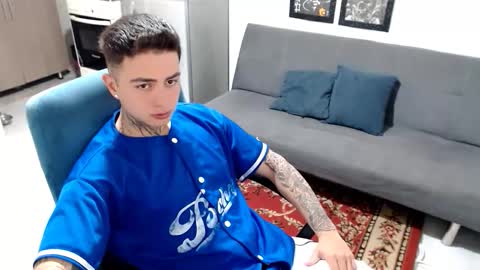 Snapshot of santi_ss chatting on 6, 1, 2026 santi_ss online show from 6, 1, 2026