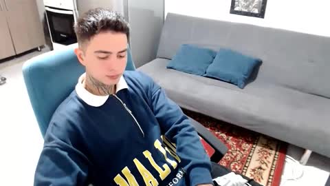 Snapshot of santi_ss chatting on 19, 1, 2026 santi_ss online show from 19, 1, 2026