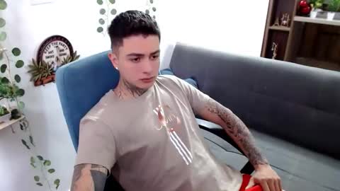 Snapshot of santi_ss chatting on 23, 3, 2026 santi_ss online show from 23, 3, 2026