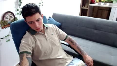 Snapshot of santi_ss chatting on 6, 4, 2026 santi_ss online show from 6, 4, 2026