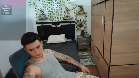 Snapshot of santi_ss chatting on 27, 4, 2026 santi_ss online show from 27, 4, 2026