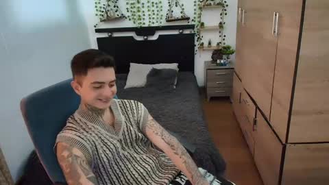 Snapshot of santi_ss chatting on 13, 5, 2026 santi_ss online show from 13, 5, 2026