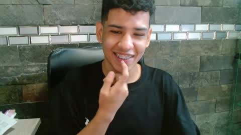 santi online show from 1, 11, 2025