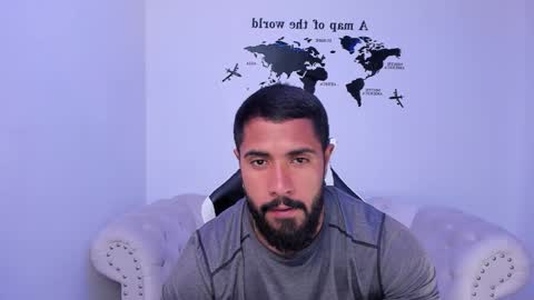 santiago_huntt online show from 2, 10, 2025