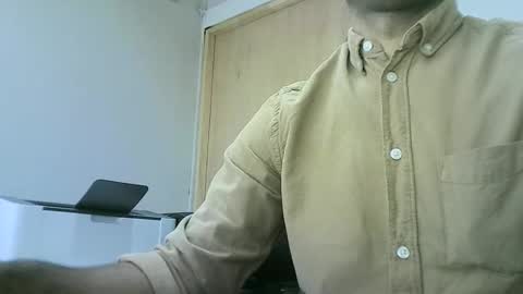 Santiago online show from 10, 3, 2025