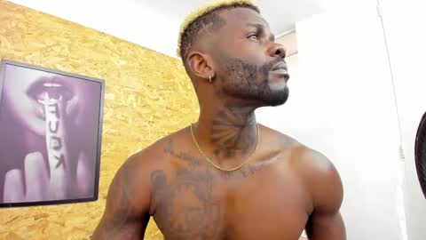  Santi online show from 8, 9, 2025