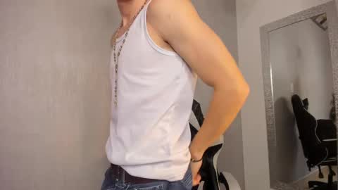 Julius Novachrono  online show from 26, 10, 2025