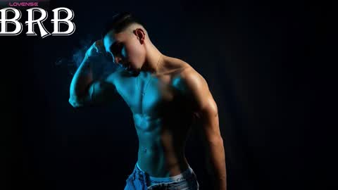 Snapshot of santin_seans chatting on 20, 10, 2025 Santiago Seans online show from 20, 10, 2025