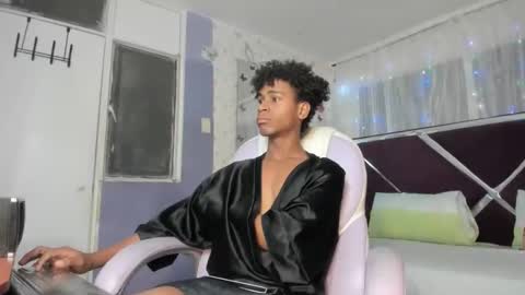 santy online show from 18, 3, 2026