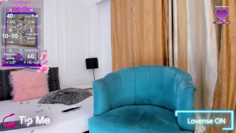 Santiago Carrington online show from 8, 2, 2025