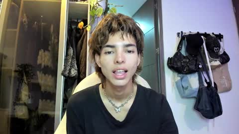 kitty online show from 26, 1, 2025