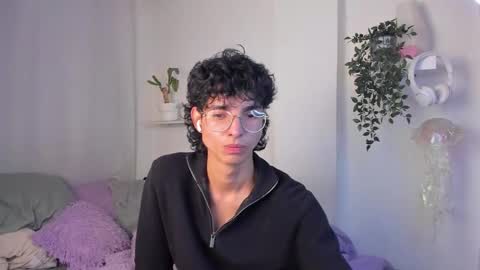 Snapshot of santy_kitty chatting on 15, 2, 2026 kitty online show from 15, 2, 2026