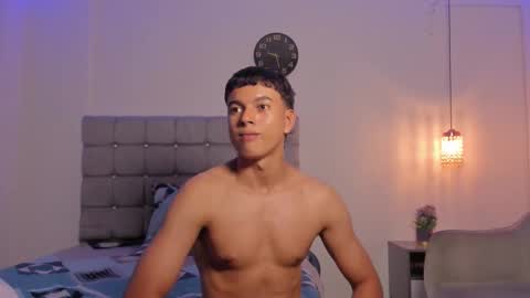 Snapshot of santy_stump chatting on 6, 11, 2025 santy_stump online show from 6, 11, 2025