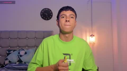 Snapshot of santy_stump chatting on 14, 11, 2025 santy_stump online show from 14, 11, 2025