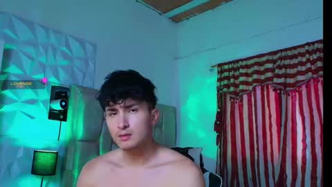 Santyago online show from 22, 1, 2025