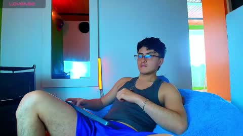 Santyago online show from 25, 11, 2025