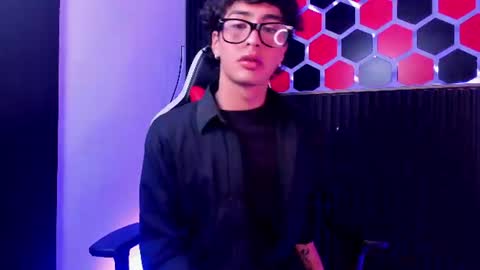 Snapshot of santyfoxxs chatting on 4, 7, 2026 Santy online show from 4, 7, 2026