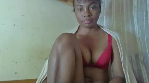 Snapshot of saphiana chatting on 28, 9, 2025 saphia online show from 28, 9, 2025