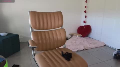 Snapshot of sapphir3xoxo chatting on 5, 2, 2025 sapphir3xoxo online show from 5, 2, 2025