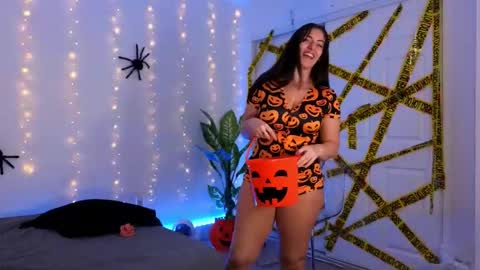 Snapshot of sapphir3xoxo chatting on 23, 10, 2025 sapphir3xoxo online show from 23, 10, 2025