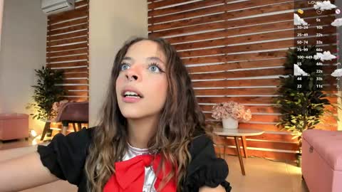 Snapshot of sapphire_venus chatting on 2, 3, 2025 Valerin online show from 2, 3, 2025