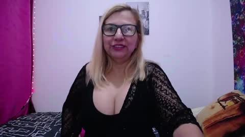 Snapshot of sara211 chatting on 26, 2, 2025 sara online show from 26, 2, 2025