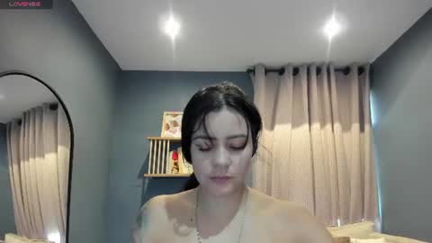 Snapshot of sara__michell chatting on 18, 7, 2026 online show from 18, 7, 2026