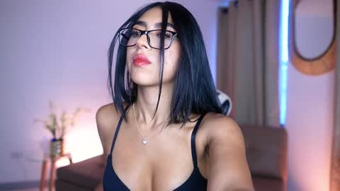 Sara  online show from 17, 12, 2024