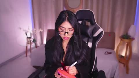 Sara  online show from 14, 2, 2025