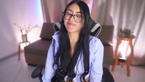 Sara  online show from 19, 2, 2025