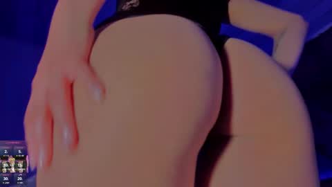 sara allenx online show from 20, 12, 2025