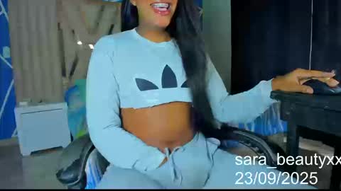 Snapshot of sara_beautyxx chatting on 23, 9, 2025 I am Sofia GEMINIS online show from 23, 9, 2025