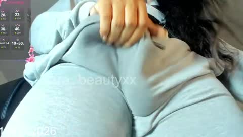 I am Sofia GEMINIS  online show from 16, 5, 2026