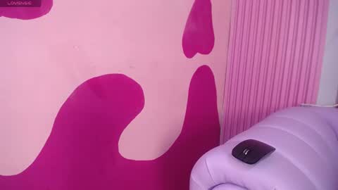 Snapshot of sara_harris7 chatting on 11, 5, 2026 Sarita online show from 11, 5, 2026