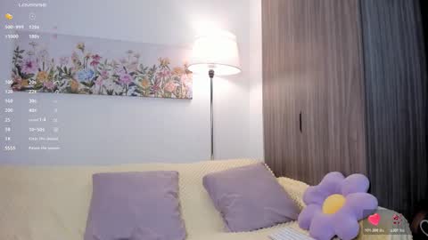 Sara  new account  give me thomb up  Follow me   help me reach 15k followers again   online show from 28, 11, 2025