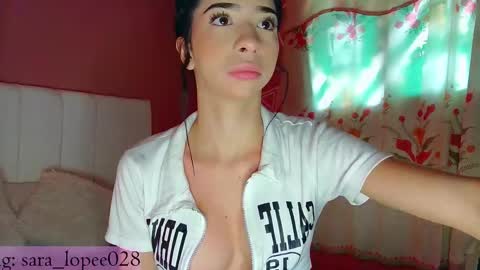 sara_lopee1 online show from 20, 2, 2025