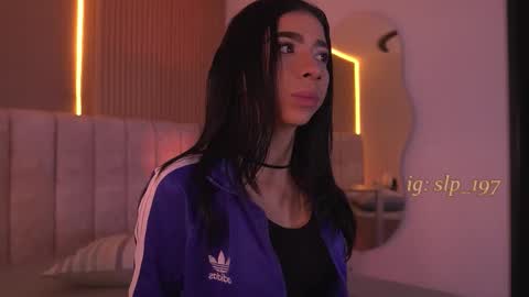 sara_lopee1 online show from 7, 2, 2026