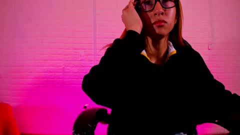 Snapshot of sara_love_1 chatting on 19, 5, 2026 Sara Love online show from 19, 5, 2026