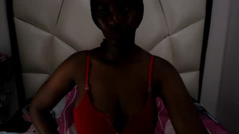 Snapshot of sara_marks chatting on 21, 12, 2024 S A R A online show from 21, 12, 2024