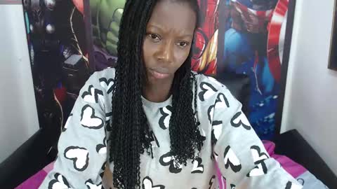 Snapshot of sara_marks chatting on 28, 2, 2025 S A R A online show from 28, 2, 2025
