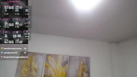 Snapshot of sara_marrisson chatting on 28, 4, 2026 Sara online show from 28, 4, 2026