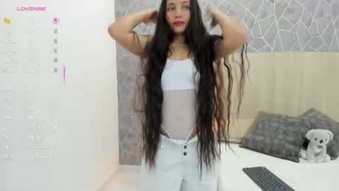 Sara online show from 11, 6, 2026