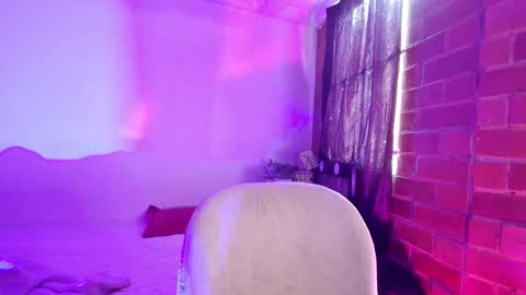 Snapshot of sara_mirandaa chatting on 10, 3, 2025 Sara online show from 10, 3, 2025