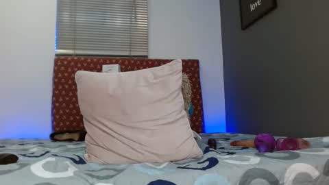 katiasupreme online show from 10, 10, 2025