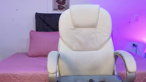 sara  online show from 20, 11, 2025