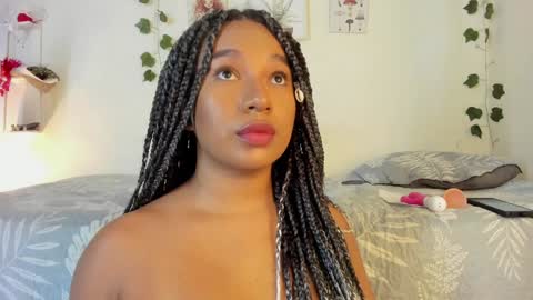 Snapshot of sara_sophiee chatting on 19, 1, 2025 sara sofia online show from 19, 1, 2025