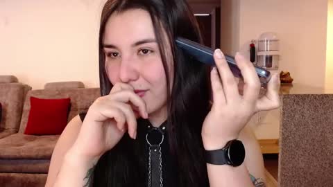 Snapshot of sara_sunrise_ chatting on 16, 10, 2025 Sara online show from 16, 10, 2025