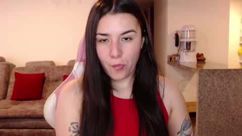 Snapshot of sara_sunrise_ chatting on 17, 10, 2025 Sara online show from 17, 10, 2025