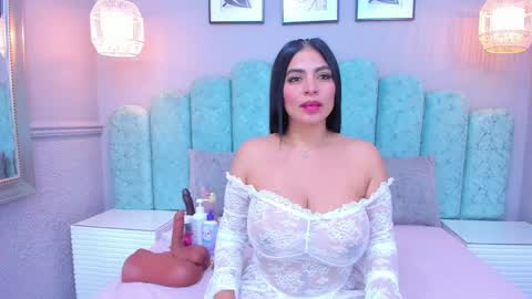 Snapshot of sara_vanegas1 chatting on 14, 1, 2025 Sara online show from 14, 1, 2025