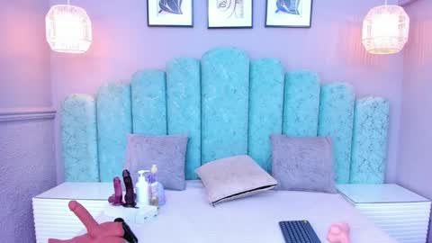 Snapshot of sara_vanegas1 chatting on 28, 1, 2025 Sara online show from 28, 1, 2025